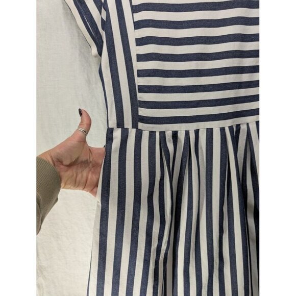 Clad & Cloth Bib Dress Size Small Navy Blue and Cream Striped pockets K8 - Picture 2 of 9